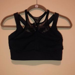 MESH HIGH NECK SIZE 6 LULU LEMON SPORTS BRA